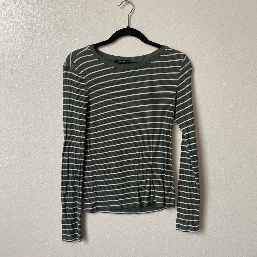 Light weight, stripped top